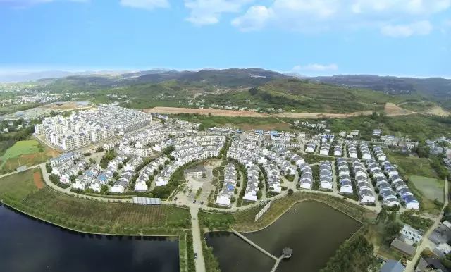 华西村人均收入_人均29平米